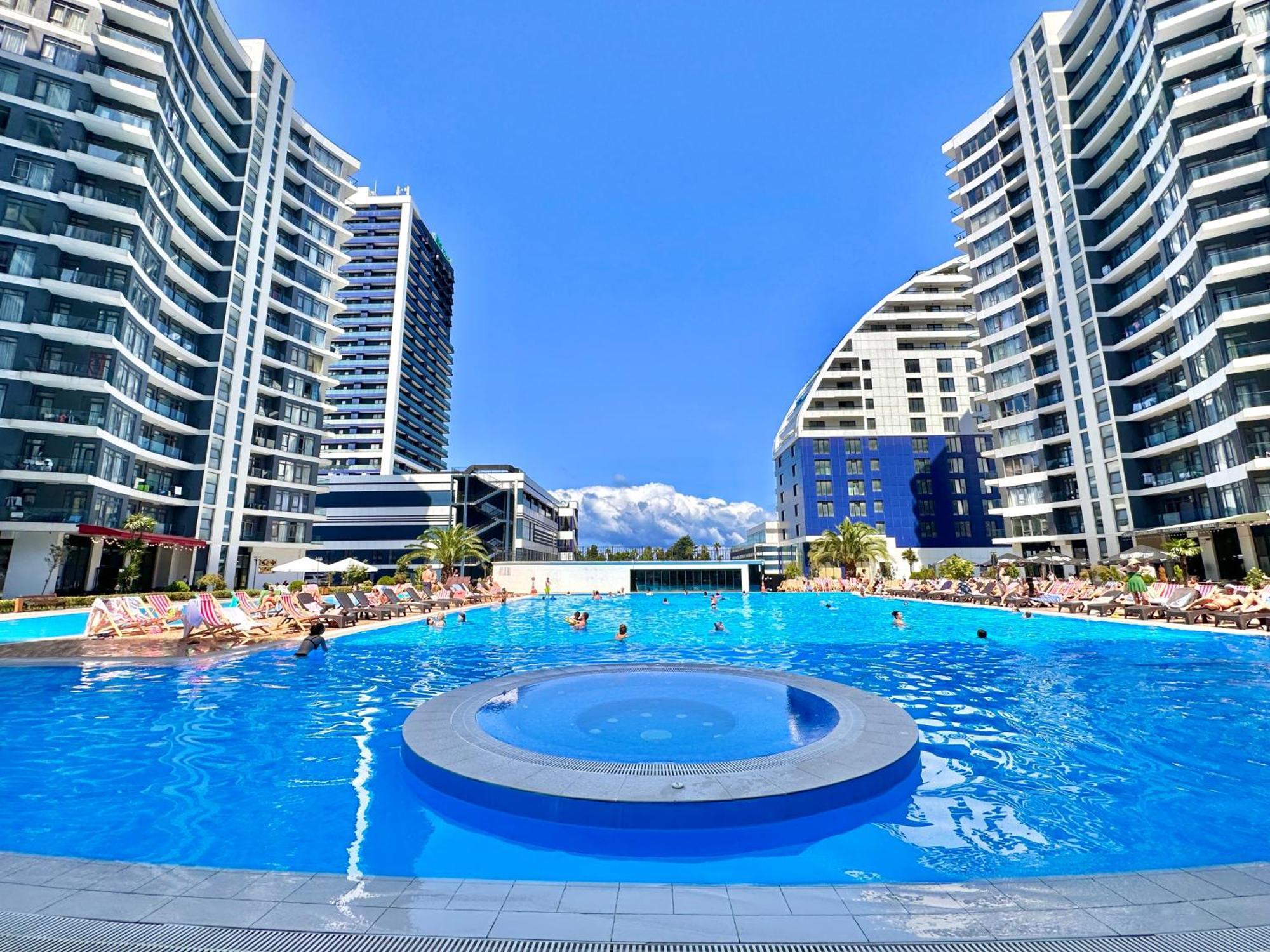 Batumi Boulevard Resort Luaran gambar