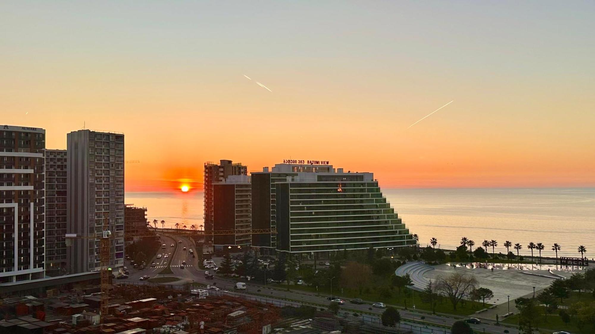 Batumi Boulevard Resort Bilik gambar